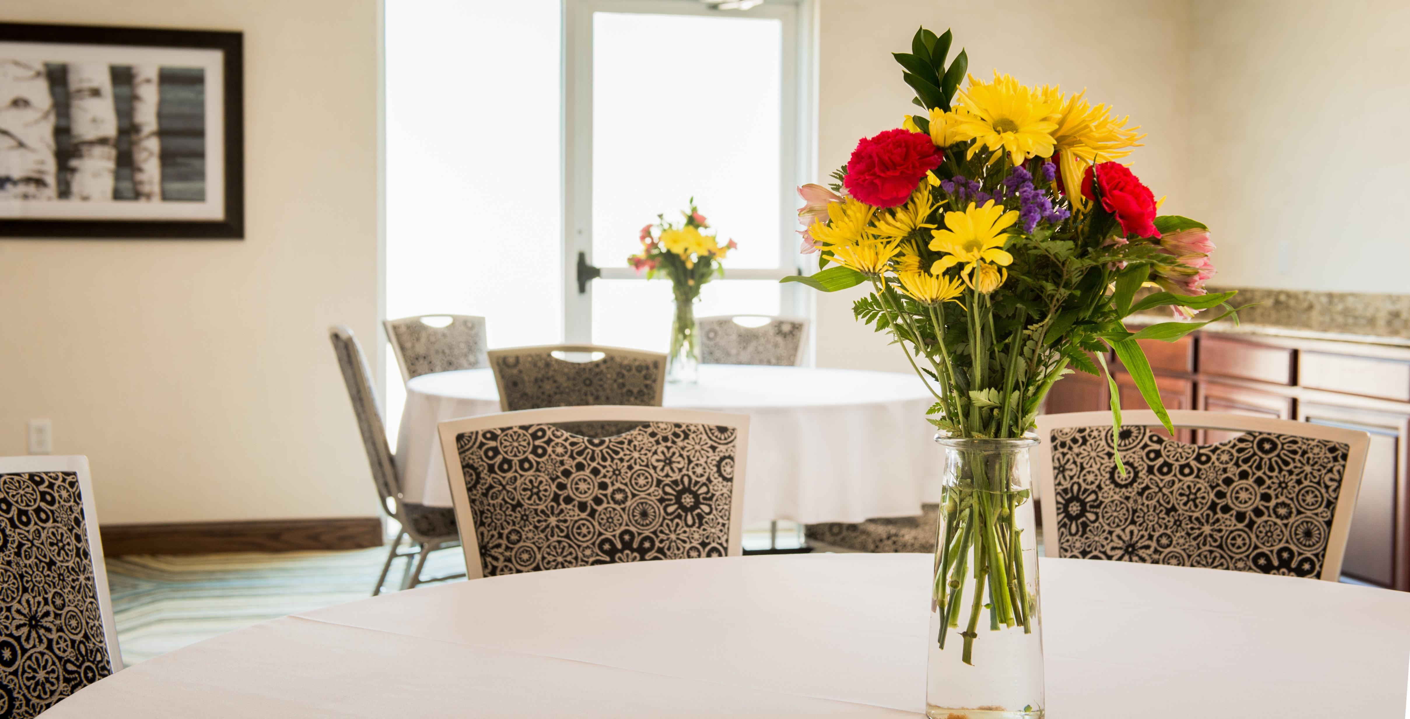 Holiday Inn Express Le Claire Riverfront-Davenport By Ihg Exterior foto