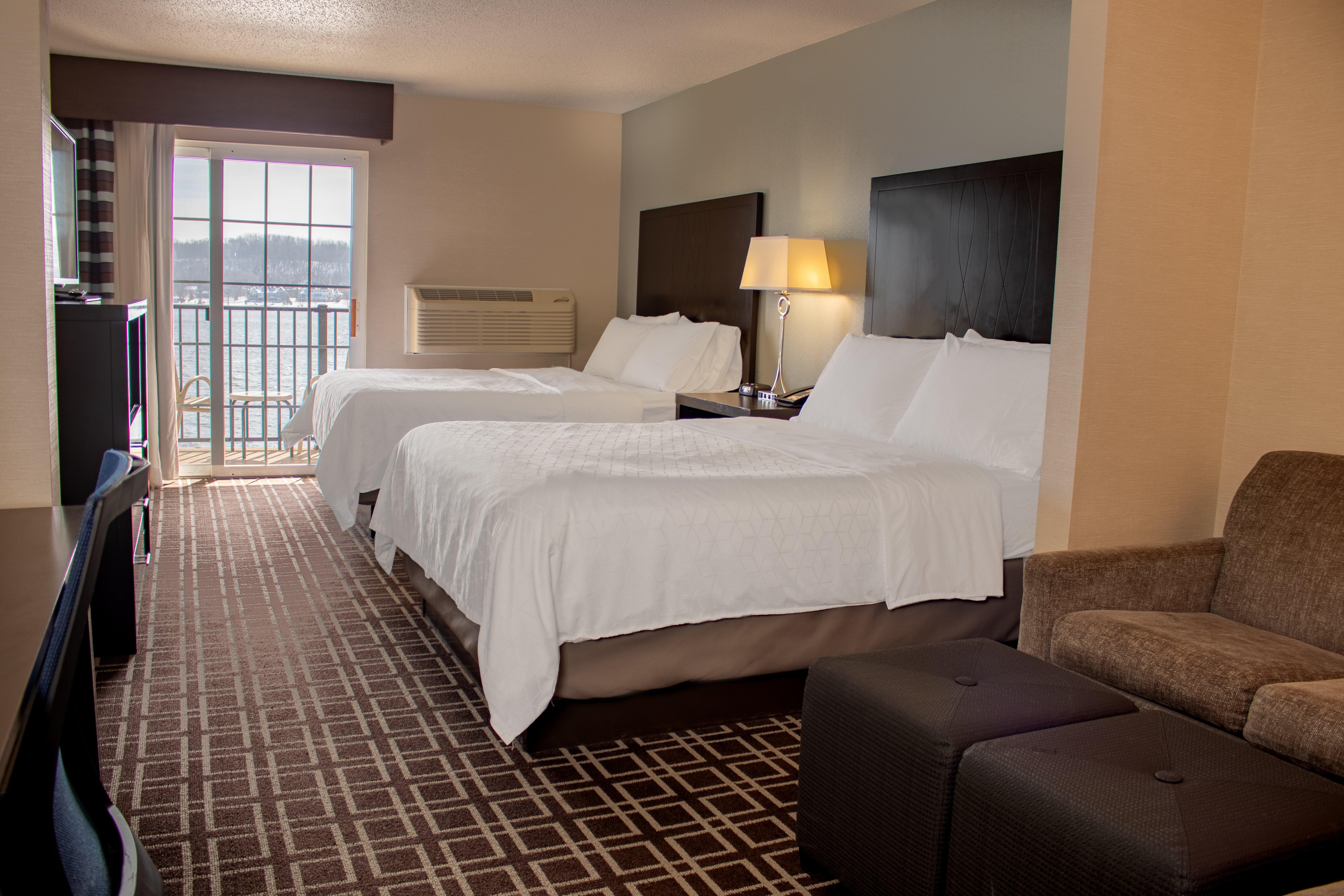 Holiday Inn Express Le Claire Riverfront-Davenport By Ihg Exterior foto